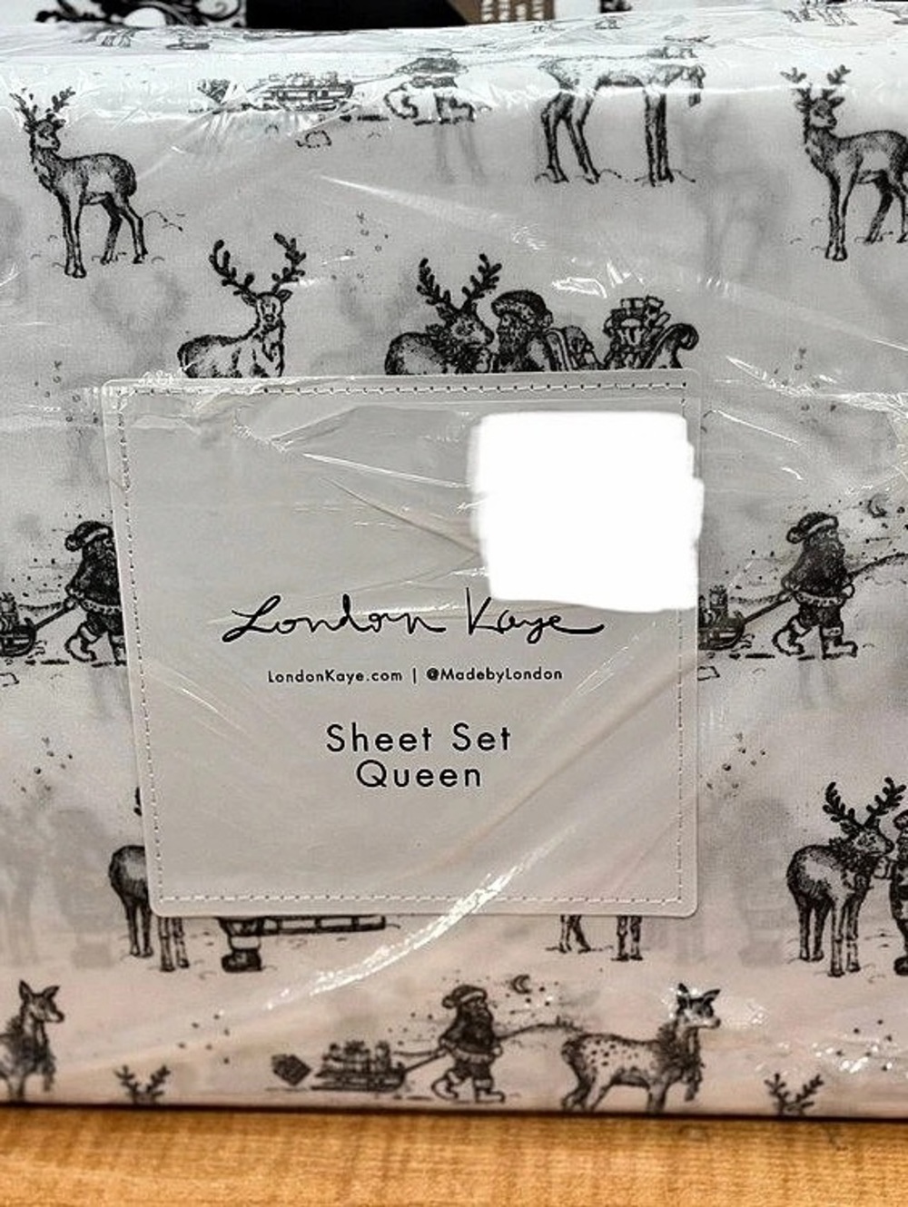 London Kaye Queen Sheet Set Christmas Reindeer Sleigh